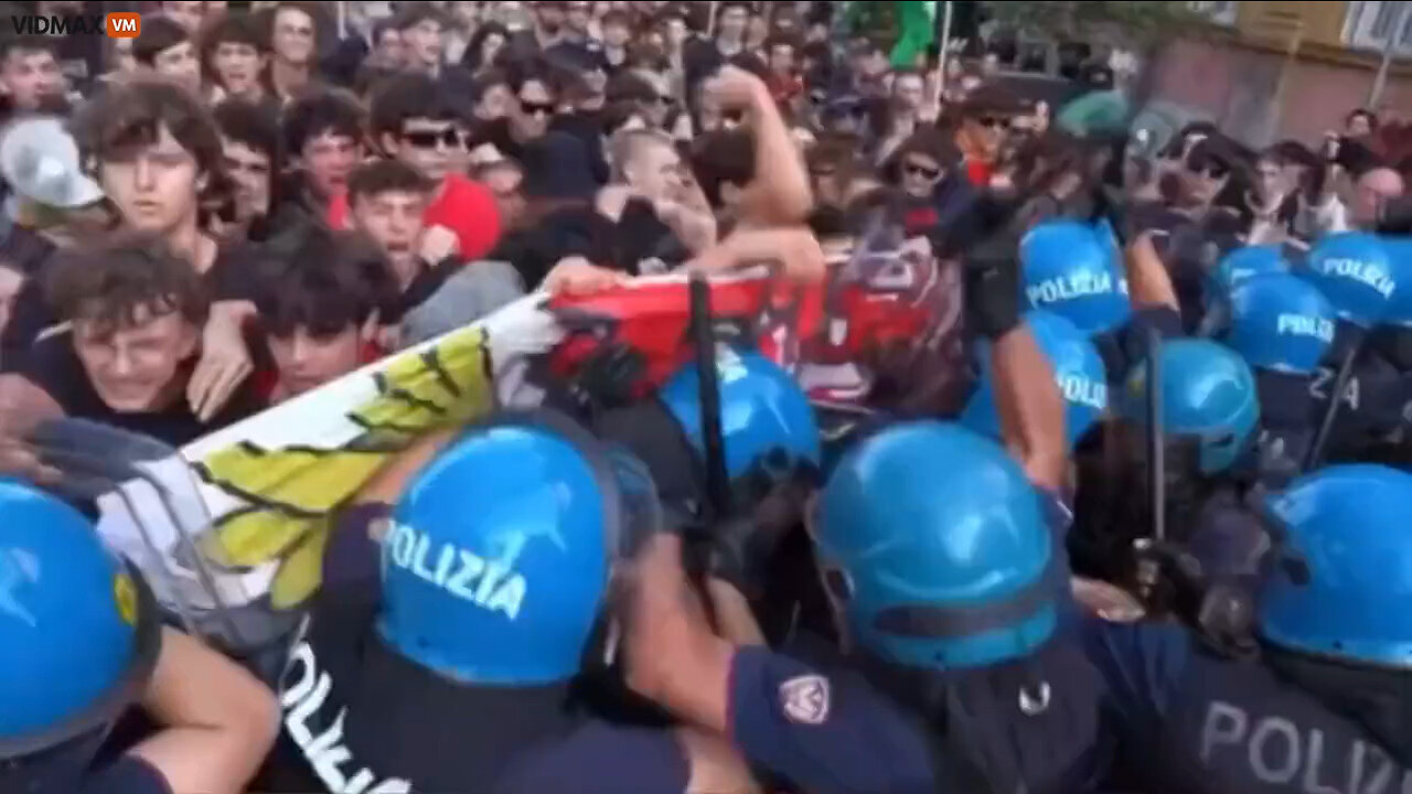 Police In Rome Reach The End Of Their Rope As This Massive Pro-Palestinian Rally Turned Violent