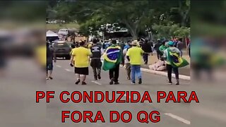 URGENTE! Agentes da PF são retirados de acampamento de manifestantes pela Polícia do Exército