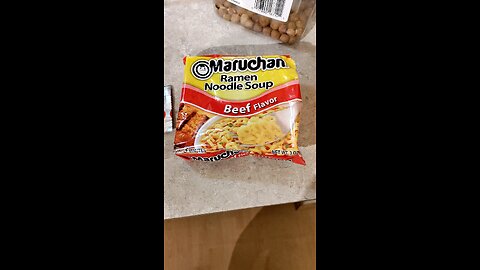 Eating Maruchan Ramen Noodle Beef Flavor, Dbn, MI, 10/26/24