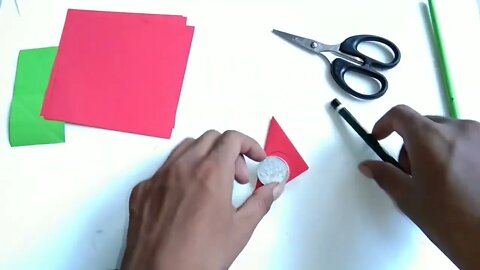 Bunga Mawar Dari kertas