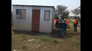 People left homeless as shacks are flattened in Rustenburg (bFa)