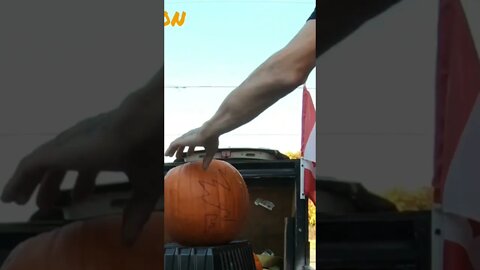 Power tool for carving pumpkins