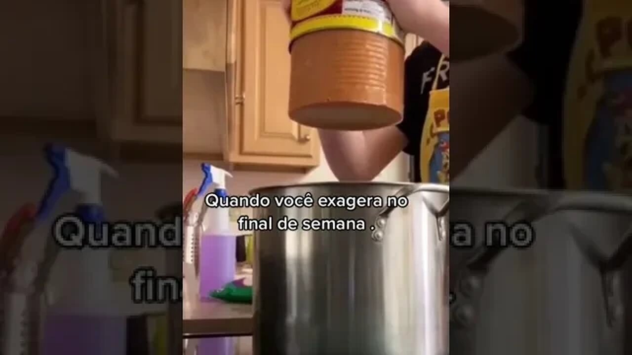 QUANDO VOCE EXAGERA NO FINAL DE SEMANA #memes #comedia #shorts
