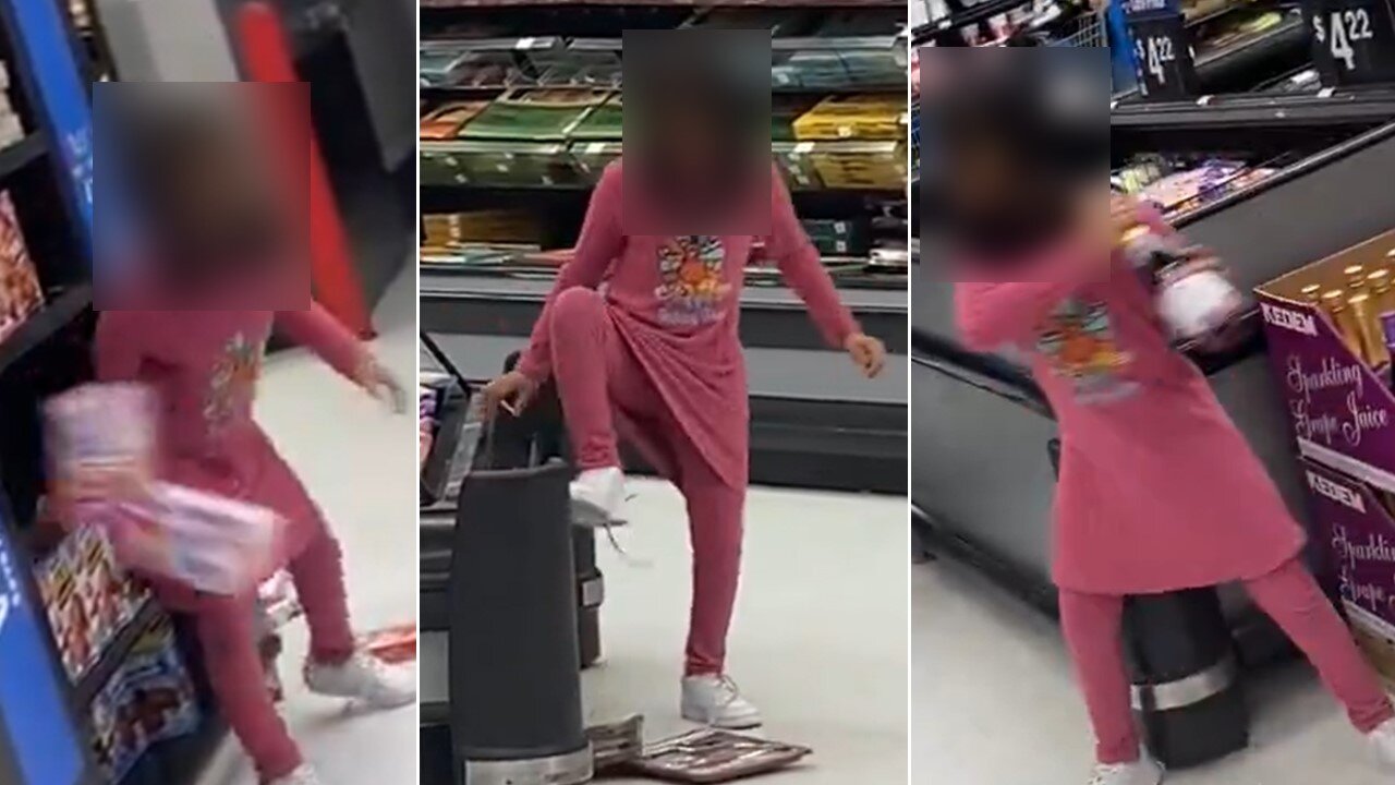 Modern Parenting – Young Girl Destroys Walmart