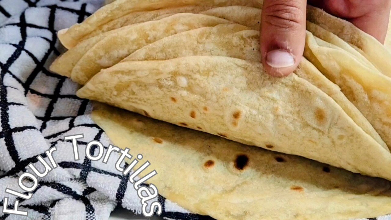 Easy Homemade flour tortillas