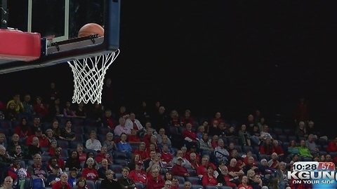 21) Cal defeat Arizona women, 74-64