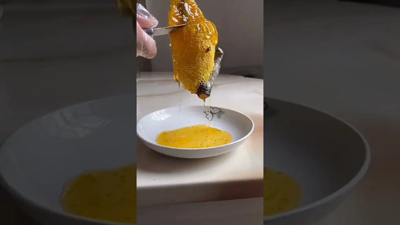 Pure Fresh Honey 🍯#UpFoodReview #ytshorts #shorts #Food #Streetfood