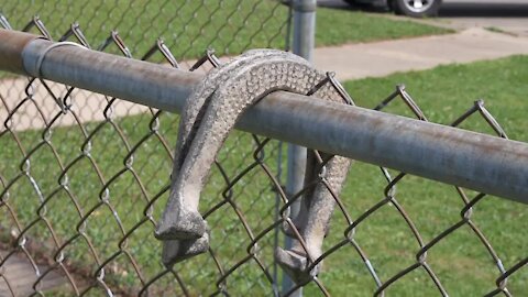 Horse shoes, ping pong, disc golf, soccer: Get to know the unique offerings at Lansing city parks