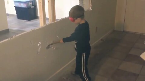Logan Xavier (2016-02-21) Construction