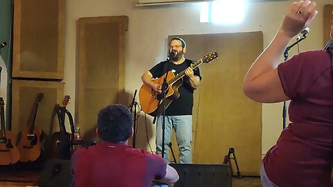 אלעד וילק - הדוד גיבור (קאבר לשני פלג)