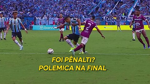 PÊNALTI EM LUIZ SOARES