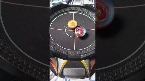 achilles vs spriggan #batalhadebeyblade #beyblade #beybladeburst