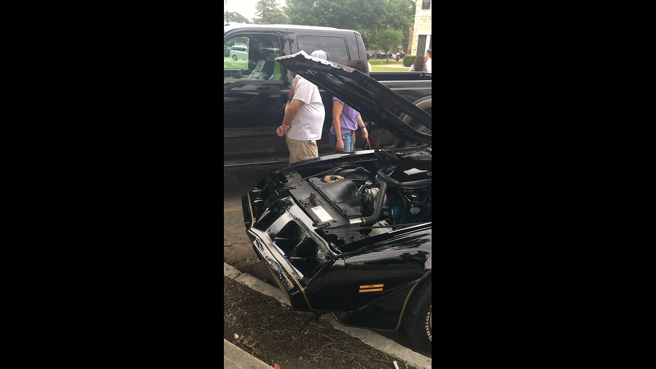 Smokey and the bandit car