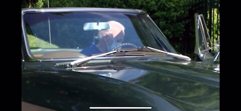 where’s Joe Biden 🤦🏻‍♂️ get smart 🤦🏻‍♂️