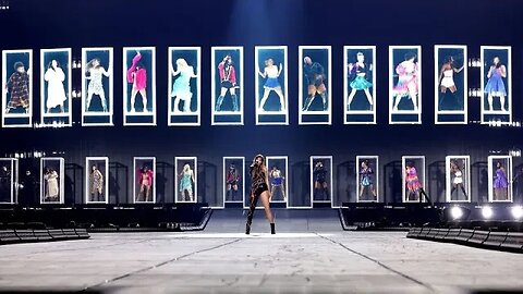 Taylor swift is embarrassing Hollywood now