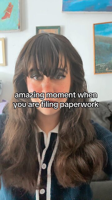 Bangs or no bangs #bangs #clipin #lol #makeup #hi #tea #paperwork