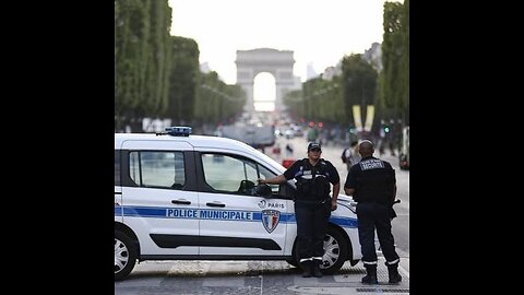 Moment migrant discovered in car box as couple return from france