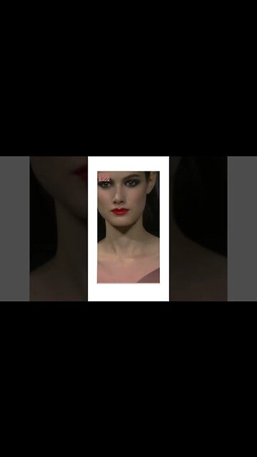 #MIIENMini Carolina Herrera Spring Summer 2017 #flashbackfashion #runwayshow #carolinaherrera