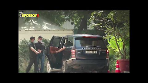 Ranbir Kapoor,Arjun Kapoor, Sharad Kelkar & Sanya Malhotra Spotted across in the city | SpotboyE