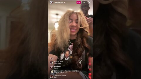 Keyshia Cole Gets Hair Done & Vibes to m Drake & Future and More Songs **IG LIVE** (28/03/23)