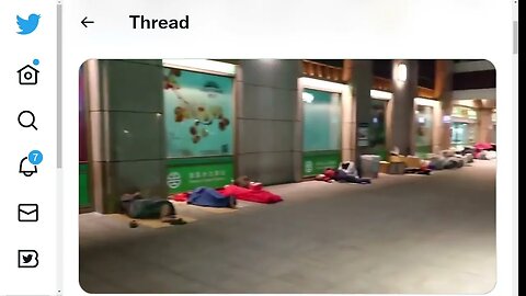 🟨 誰說中國沒有露宿街頭的？