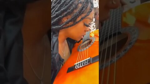 Talented Girl! #dailyhackness #Shorts #ytshorts #youtubeshorts #challenges #doityourself #useful