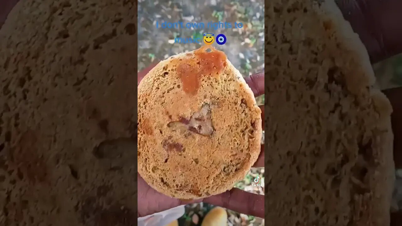 must try salted caramel cookies from 711😇🧿