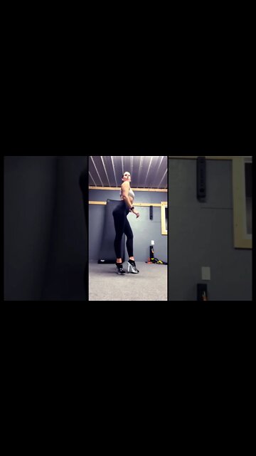 Posing at 8 weeks out! #bikiniprep #bodybuilding #fitness