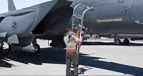 Preparing US Gigantic F-15 Before Scary Dogfight at Extreme Altitudes