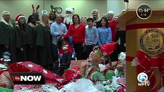 Palm Beach County Clerk and Comptroller's Office raises money for child with cerebral palsy