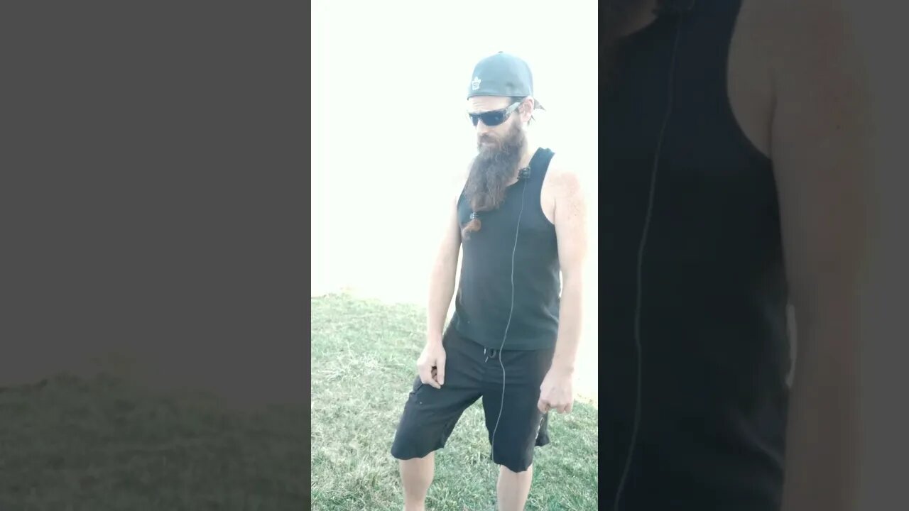 Windy Day #comedyskits #ohhighbud #beards