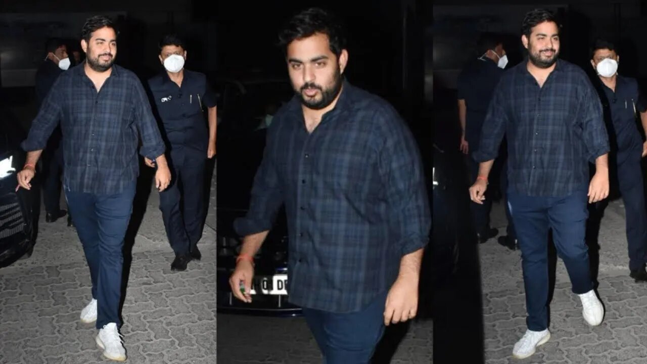 Akash Ambani Exit at Pre Birthday of Captain Rohit Sharma 😎🔥📸