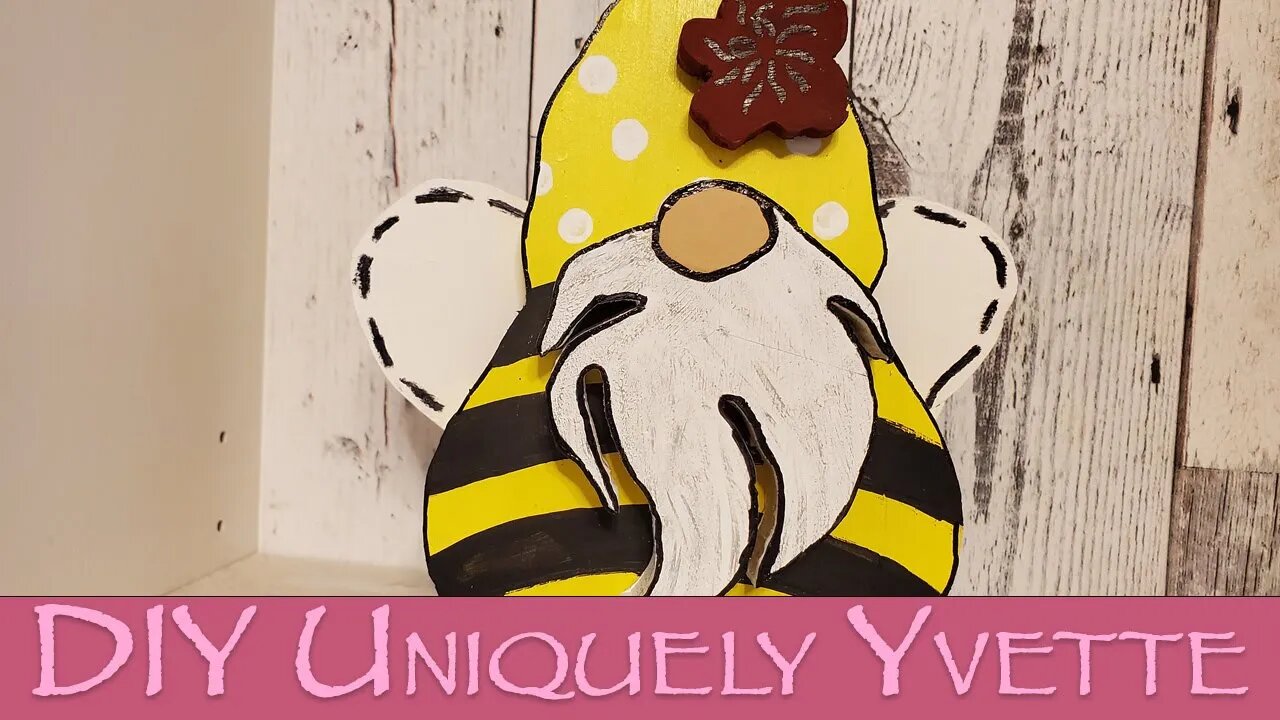 Crafts: Bumble Bee Gnome | Woodworking | Scroll Saw