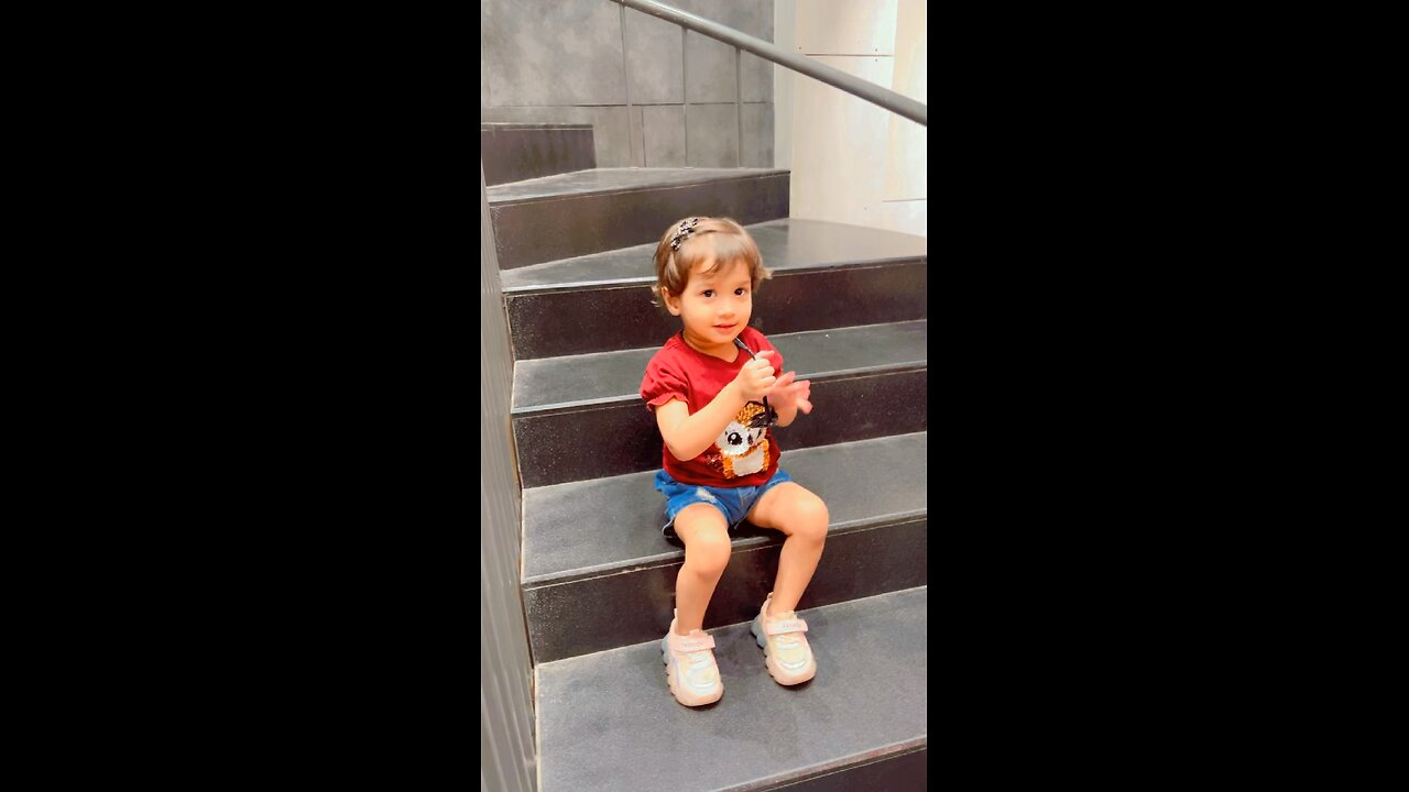 Amayra is in playing mode 🤭🤭