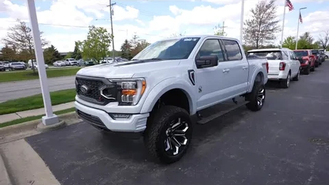 2022 Ford F150 XLT FX4 Black Widow Edition