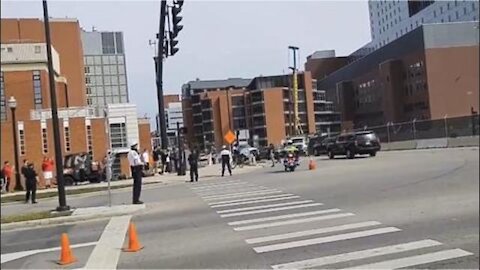 “Massive” Crowd of 20 Greet Fake Biden in Columbus