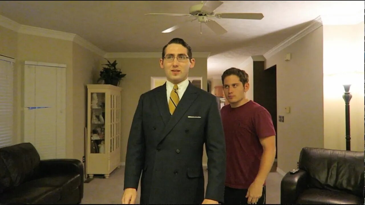 THOMAS TEACHES ME HOW TO DANCE!