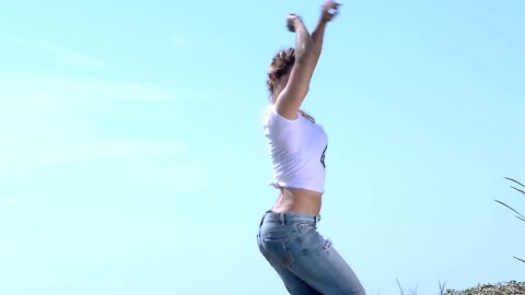 Lola Ponce - Esperando