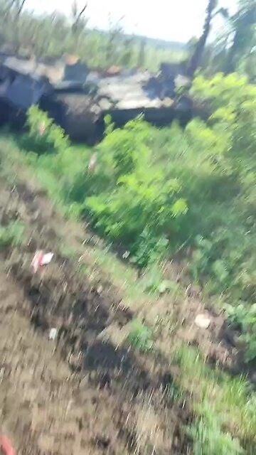 Great looking Leopard 2A6 tanks in the Orekhovskoye direction