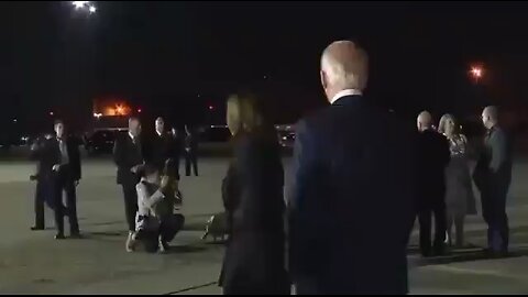 Biden gets on wrong plane