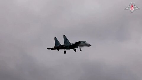 Footage of the Su 35 and Su 30SM