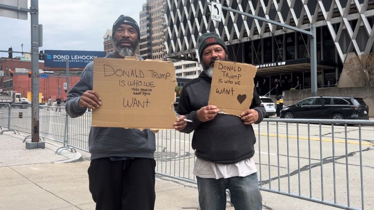 Black Voters In Pittsburgh With "Donald Trump Is Who We Want" Signs