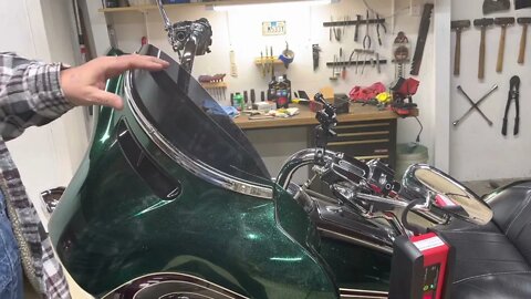 How to replace a Harley ultra windshield