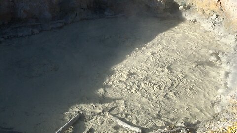Bubbling mud pit