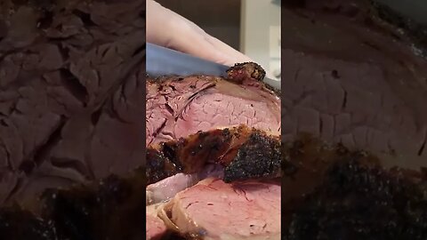 Look at the Juices Coming Out of This Smoked Prime Rib...Franklin Offset Smoker #bbq #smoker #offset