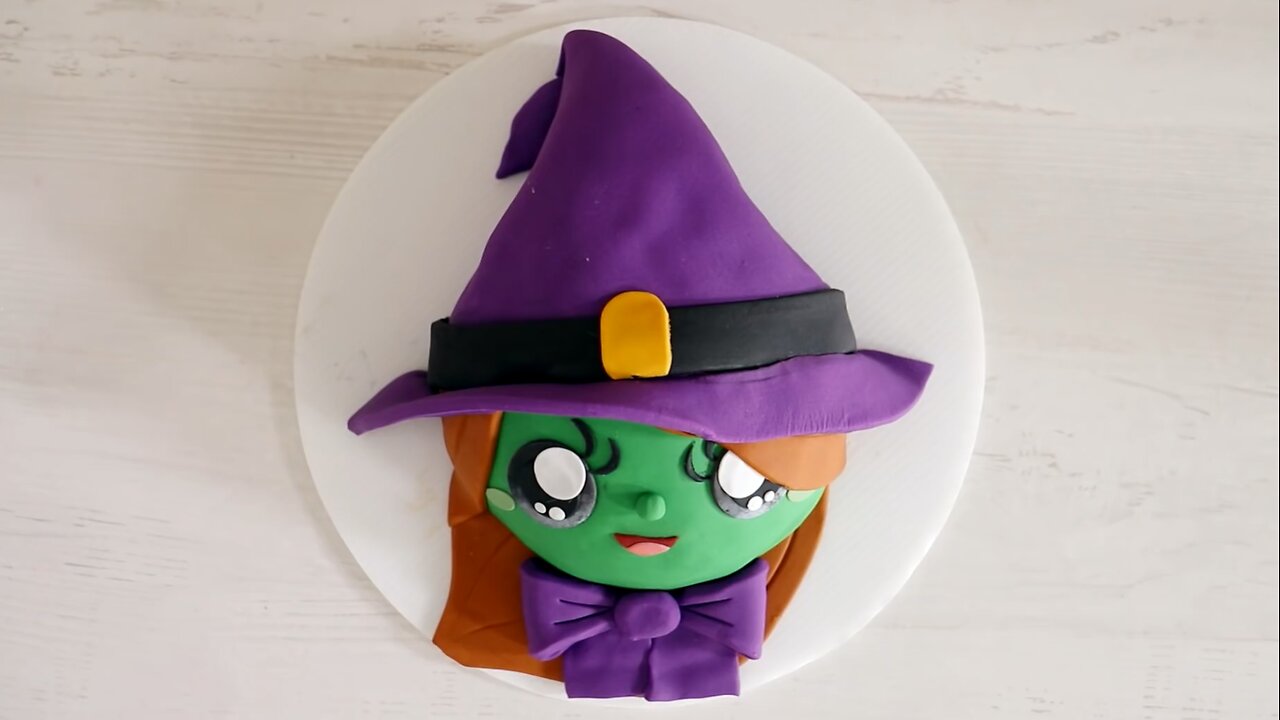 CUTE AND SCARY HALLOWEEN CAKE - AMAZING WITCH MONSTER!