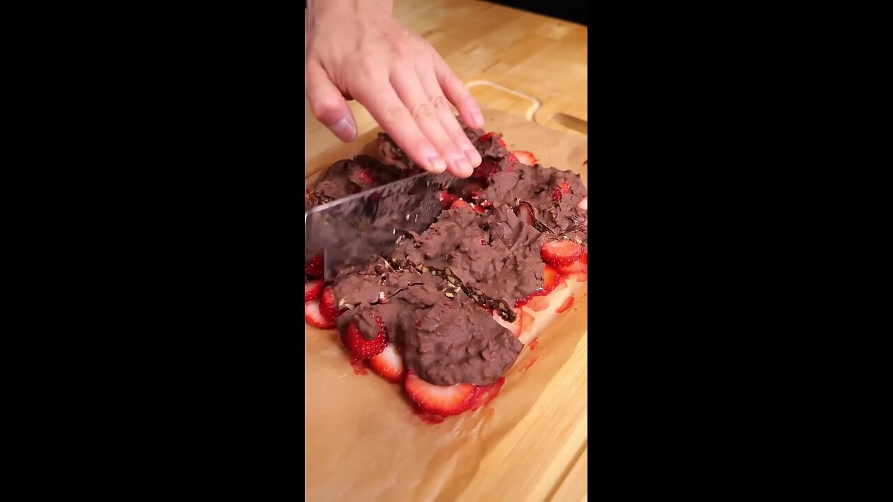 recipe of strawberry chocolate bark