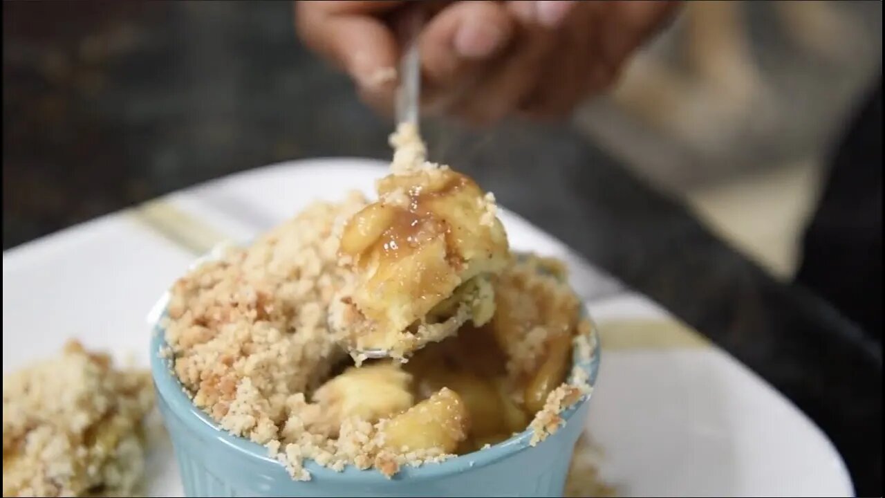 How to Make Apple Cobbler (re-upload)