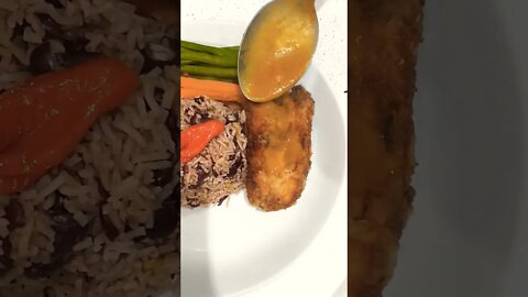 Delicious Rice and Peas With Fish Dinner Recipe Jamaican Style 😋#shorts