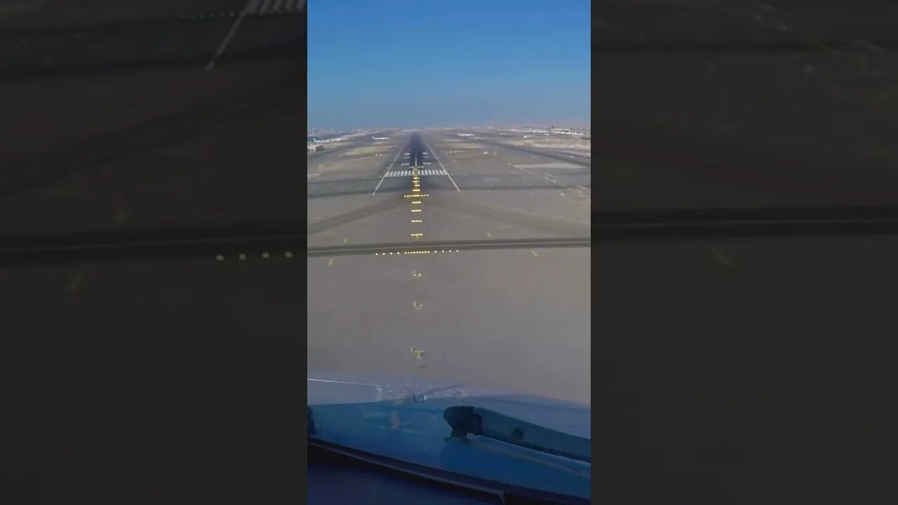 Dubai landing A340-600 #aviation #dubai #dubailife